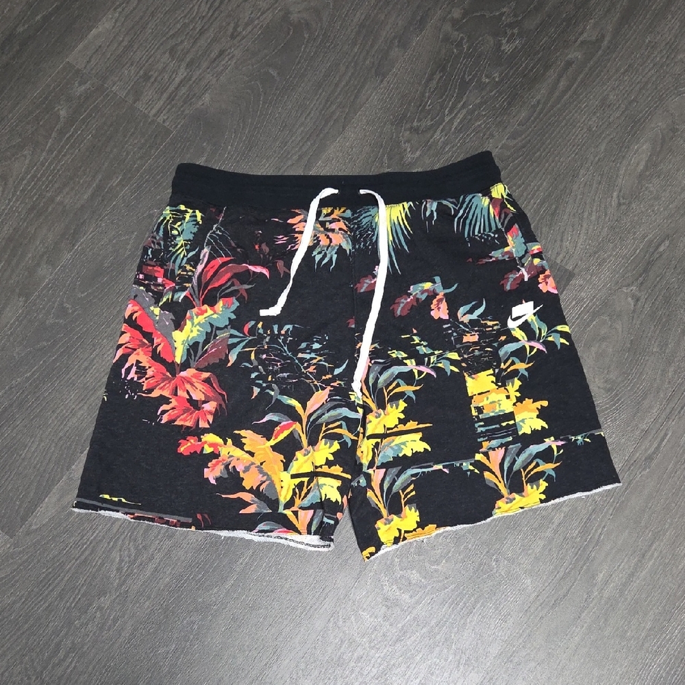 Nike Black Tropical Men's Athletic Shorts, XXL
